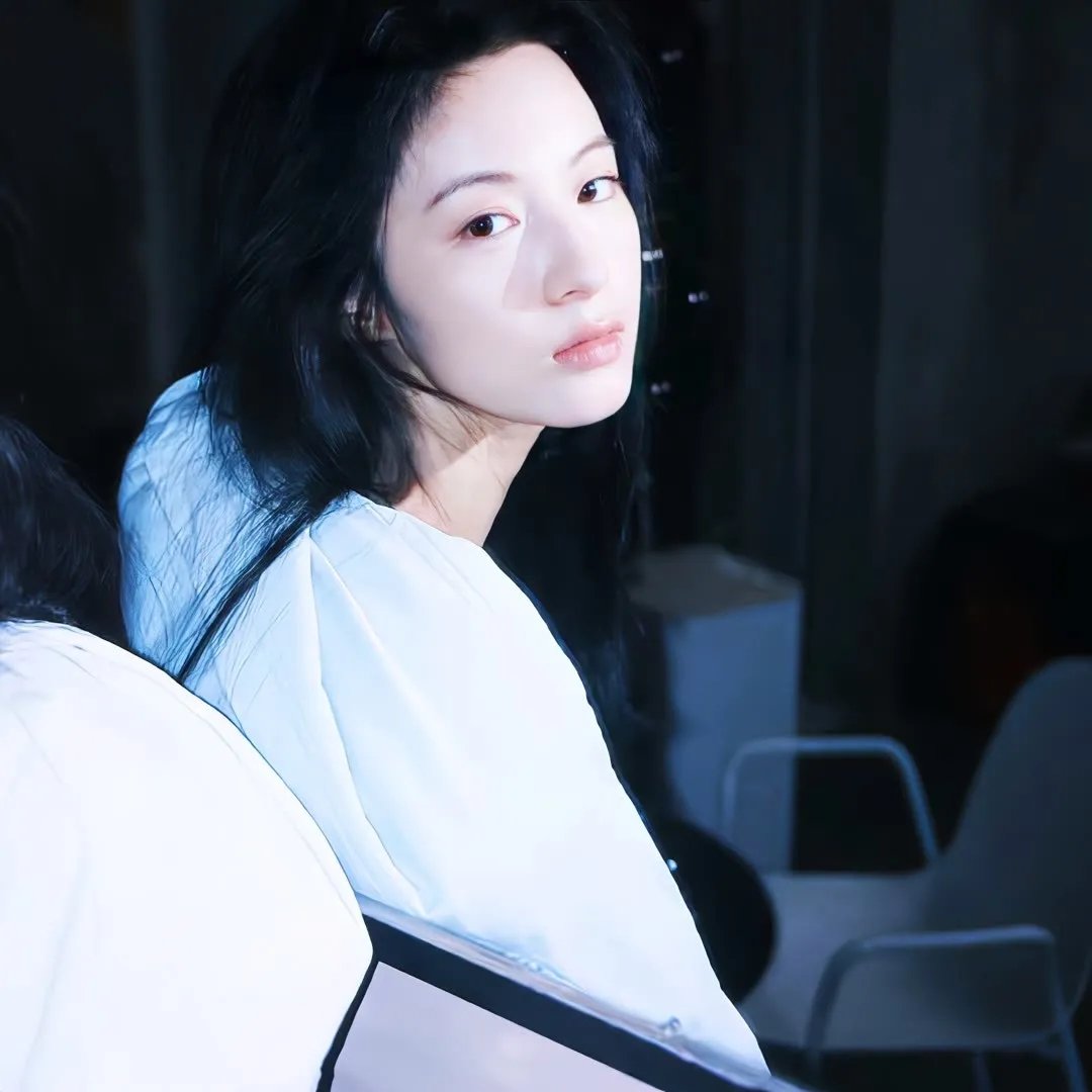 机密复仇者:黑寡妇与惩罚者